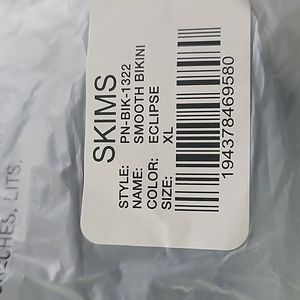 NWT SKINS soft Smooth briefs
